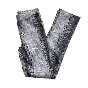ISIS | Black & White Snakeskin Print Stretch Pants